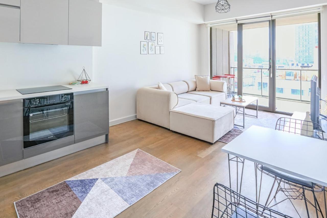 Modern Flat In Kagithane With Balcony Appartement